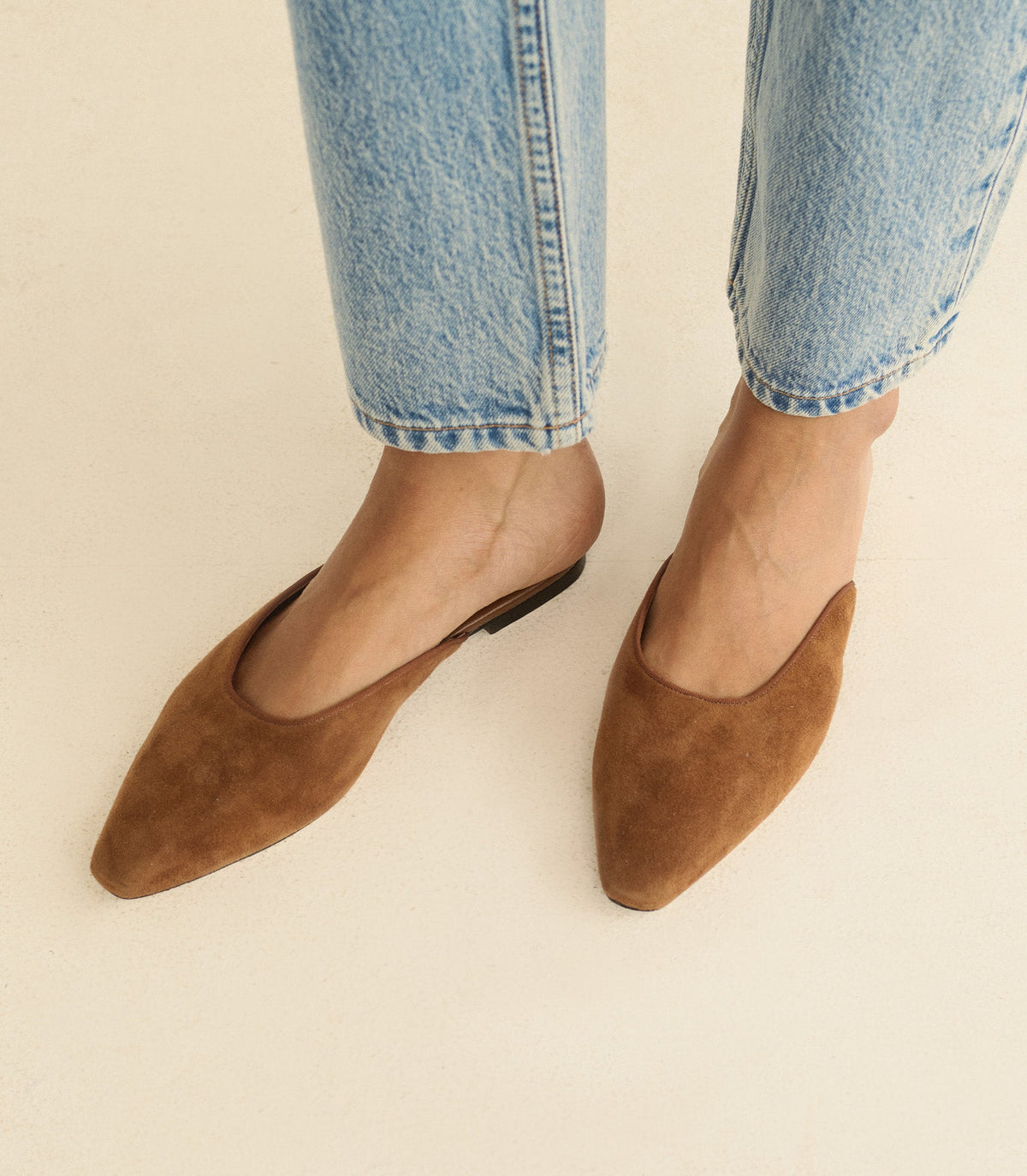 Adair Slide – Tortoise Suede Almond-Toe Leather Mule